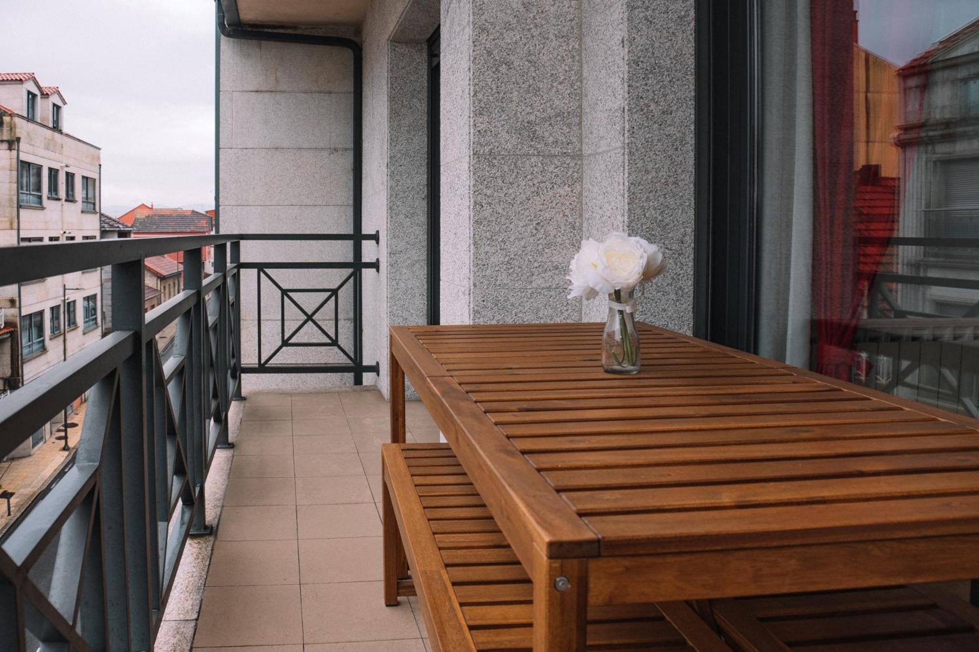 Vistas Al Mar En El Centro By Cabana Rentals Moaña المظهر الخارجي الصورة